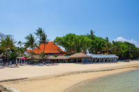 Panorama of the Puri Santrian's beach-side restaurant area