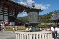Lantern outside the Daibutsi-den