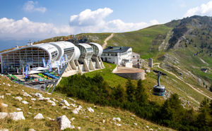 Funivia cable car upper station