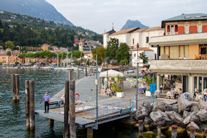 Ferry terminal, Maderno