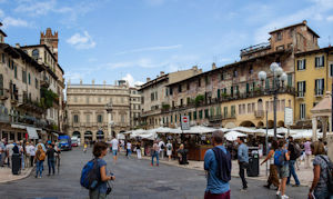 Panorama of Piazza Delle Erbe with two Magdas