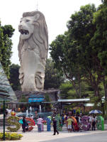 Merlion and Sentosa sign