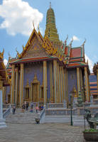 Prasat Phra Dhepbidorn (the Royal Pantheon)