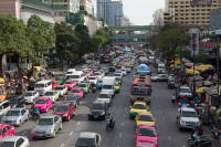 Rush hour traffic on Thanon Ratchadamri