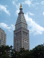 Metropolitan Life Insurance Company Building in Madison Square Park