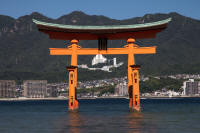 O-torii “floating” gate at medium tide