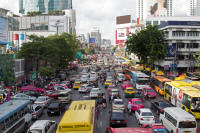 Rush hour traffic on Thanon Ratchadamri